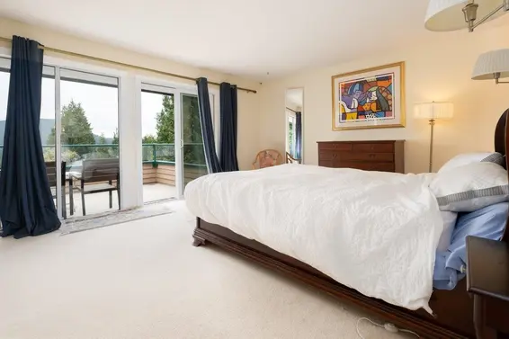 375 Fairway Drive, North Vancouver For Sale - image 18