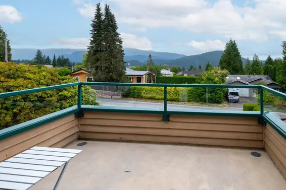 375 Fairway Drive, North Vancouver For Sale - image 20