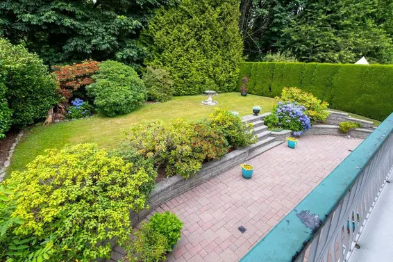 375 Fairway Drive, North Vancouver For Sale - image 26