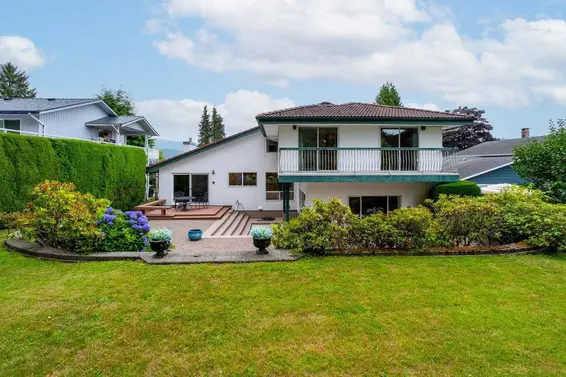 375 Fairway Drive, North Vancouver For Sale - image 32