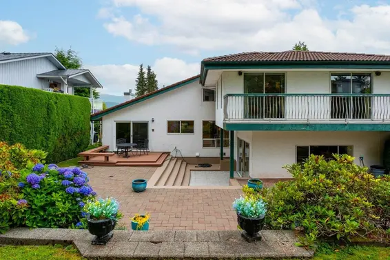 375 Fairway Drive, North Vancouver For Sale - image 33