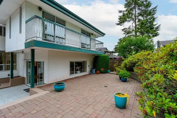 375 Fairway Drive, North Vancouver For Sale - image 34