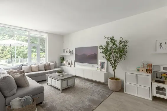 105 680 Seylynn Crescent, North Vancouver For Sale - image 2