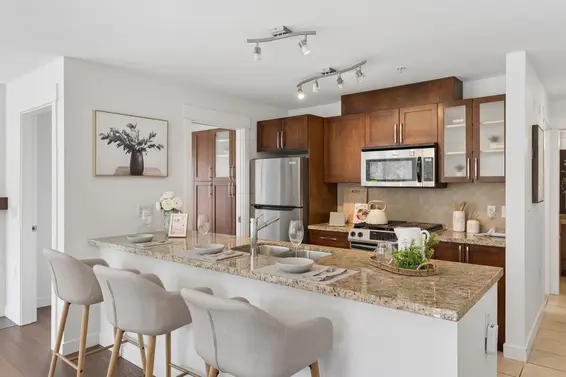 206 1468 St. Andrews Avenue, North Vancouver For Sale - image 8