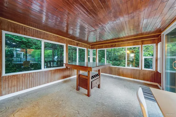 465 Felton Road, North Vancouver For Sale - image 14