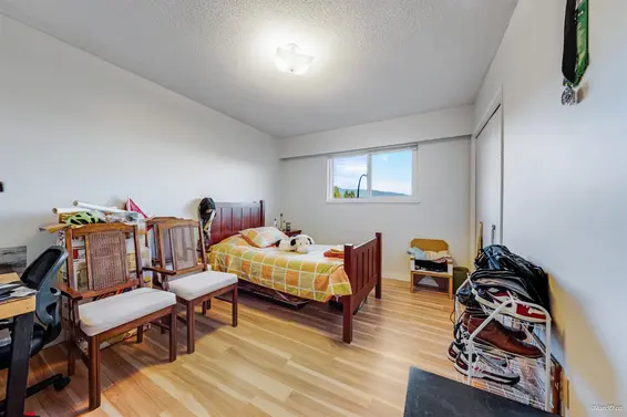 465 Felton Road, North Vancouver For Sale - image 26