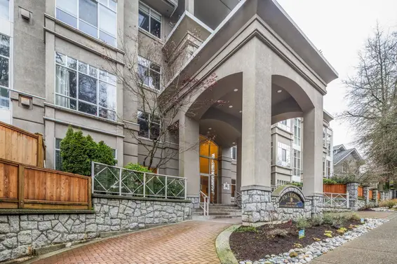 630 Roche Point Drive, North Vancouver For Sale - image 32