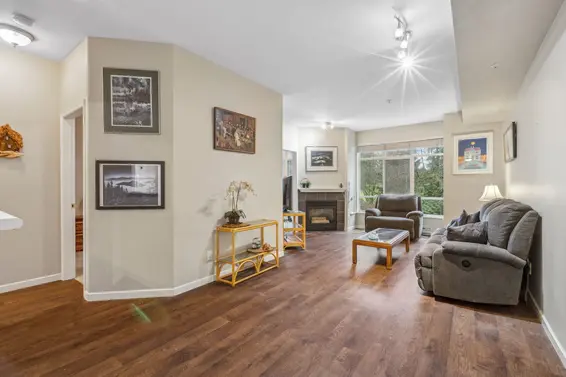 630 Roche Point Drive, North Vancouver For Sale - image 6