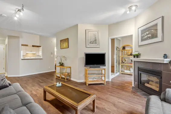 630 Roche Point Drive, North Vancouver For Sale - image 7