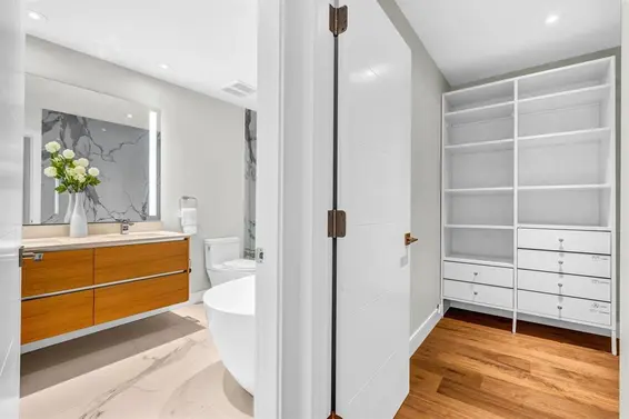 4470 Capilano Road, North Vancouver For Sale - image 18