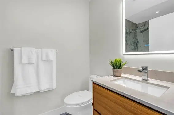 4470 Capilano Road, North Vancouver For Sale - image 28