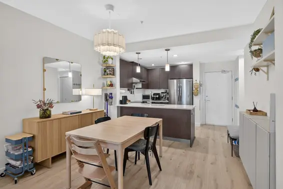 402 733 West 3rd Street, North Vancouver For Sale - image 6