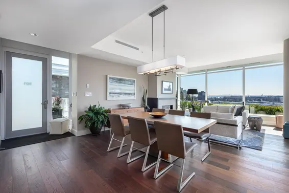 501 918 Keith Road, West Vancouver For Sale - image 3