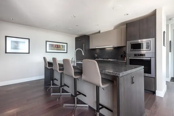 501 918 Keith Road, West Vancouver For Sale - image 8