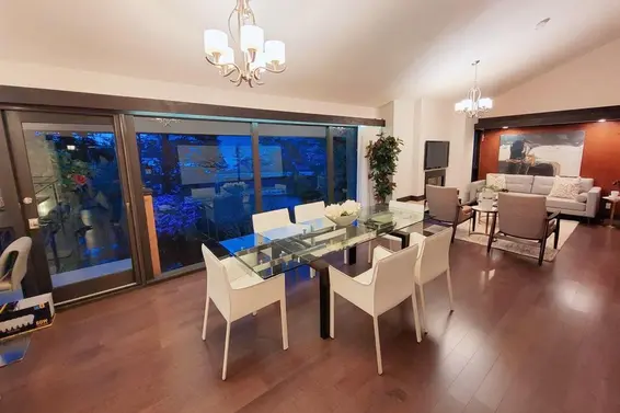 6890 Hycroft Road, West Vancouver For Sale - image 7