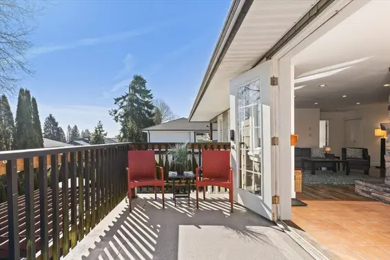 2322 Hazellynn Place, North Vancouver For Sale - image 34