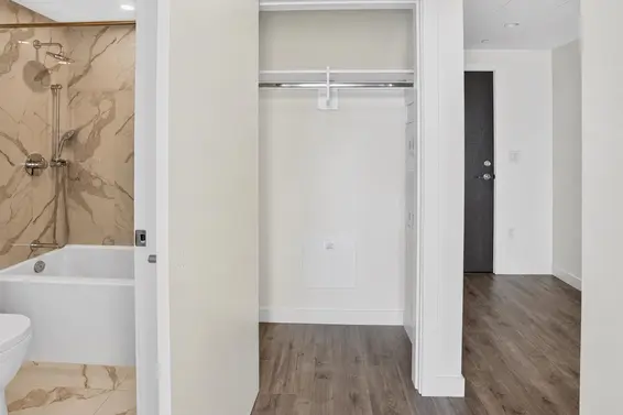1802 200 Klahanie Court, West Vancouver For Sale - image 19