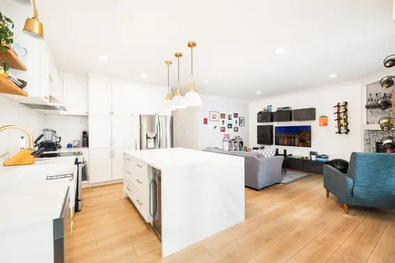 790 East Keith Road, North Vancouver For Sale - image 12