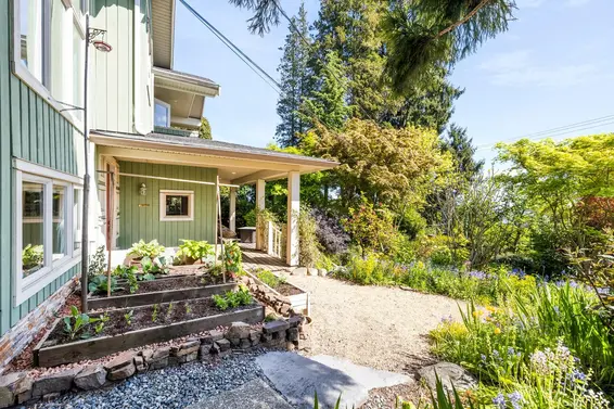 790 East Keith Road, North Vancouver For Sale - image 34