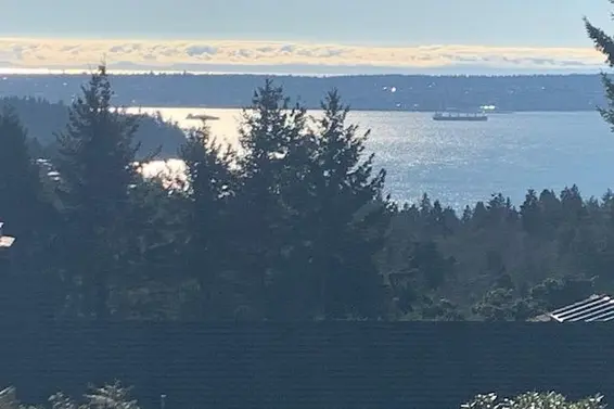 805 Eyremount Drive, West Vancouver For Sale - image 4