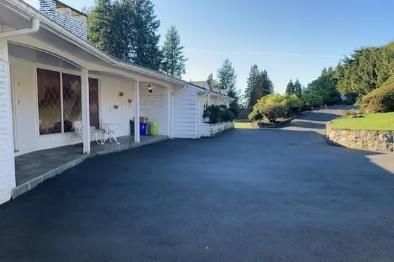 805 Eyremount Drive, West Vancouver For Sale - image 6