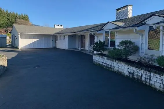 805 Eyremount Drive, West Vancouver For Sale - image 7