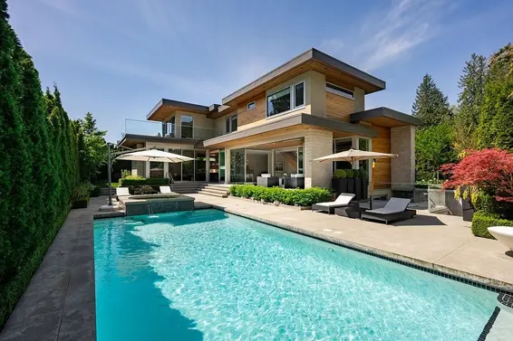 4175 Ferndale Avenue, West Vancouver