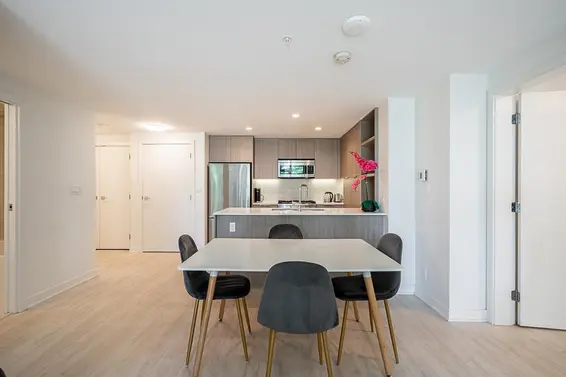 102 1401 Hunter Street, North Vancouver For Sale - image 11