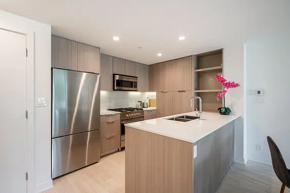 102 1401 Hunter Street, North Vancouver For Sale - image 14