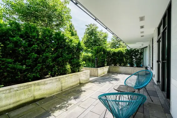 102 1401 Hunter Street, North Vancouver For Sale - image 2