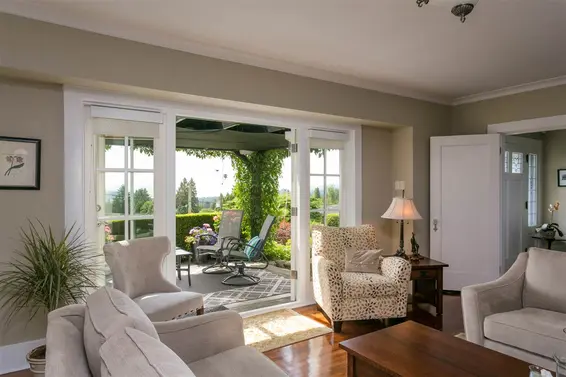 350 Tempe Crescent, North Vancouver For Sale - image 6