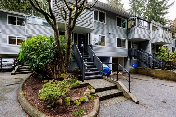 4707 Hoskins Road, North Vancouver