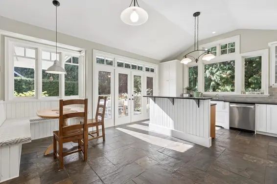 3815 Sunnycrest Drive, North Vancouver For Sale - image 14