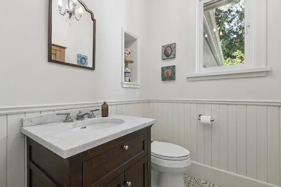 3815 Sunnycrest Drive, North Vancouver For Sale - image 16
