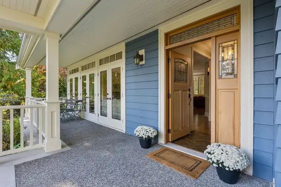 3815 Sunnycrest Drive, North Vancouver For Sale - image 3