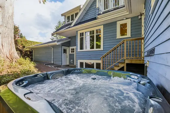 3815 Sunnycrest Drive, North Vancouver For Sale - image 38
