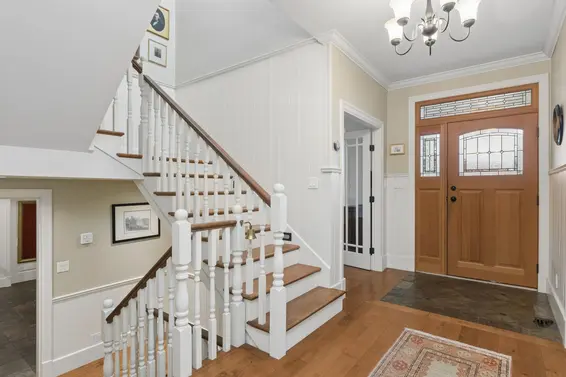 3815 Sunnycrest Drive, North Vancouver For Sale - image 5