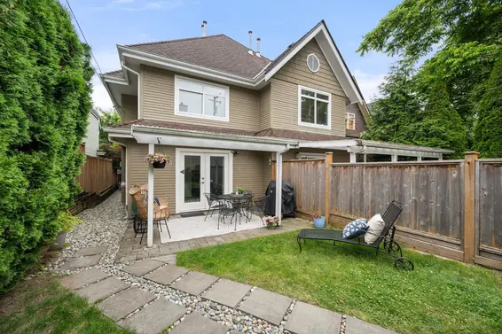 262 East 10 Street, North Vancouver For Sale - image 25