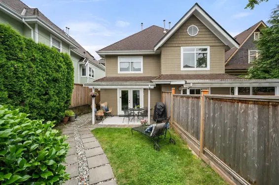 262 East 10 Street, North Vancouver For Sale - image 26