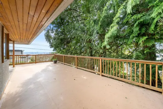 234 Rondoval Crescent, North Vancouver For Sale - image 22