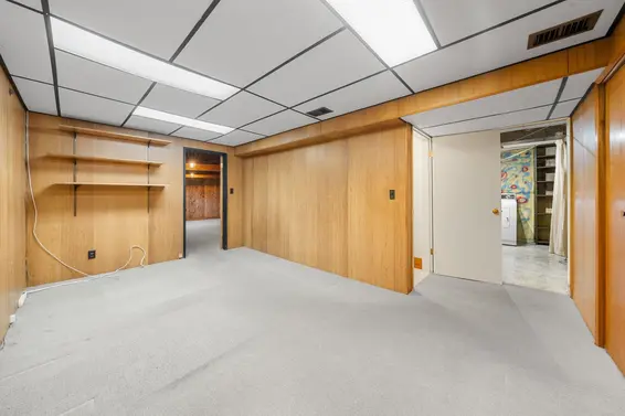 234 Rondoval Crescent, North Vancouver For Sale - image 31