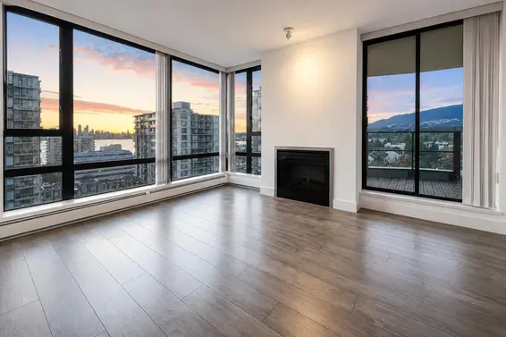 903 151 West 2nd Street, North Vancouver For Sale - image 9