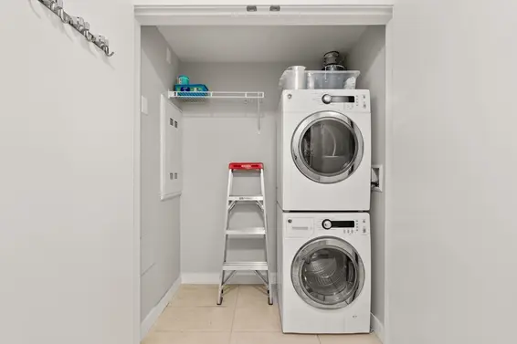 207 111 East 3rd Street, North Vancouver For Sale - image 24