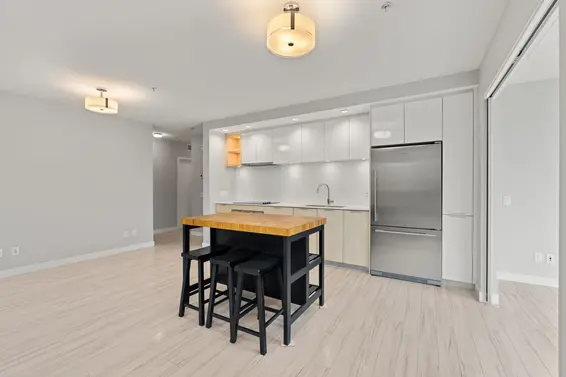 207 111 East 3rd Street, North Vancouver For Sale - image 8