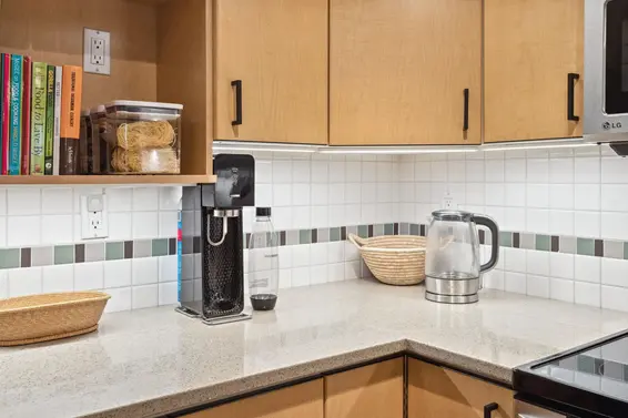 206 175 East 10th Street, North Vancouver For Sale - image 13