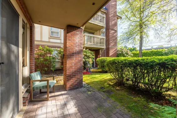 101 843 22nd Street, West Vancouver For Sale - image 4