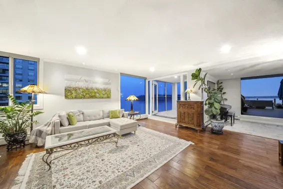 602 2090 Argyle Avenue, West Vancouver For Sale - image 2