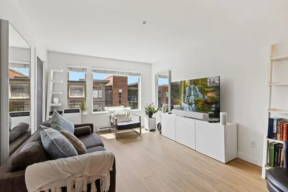 412 1679 Lloyd Avenue, North Vancouver For Sale - image 16