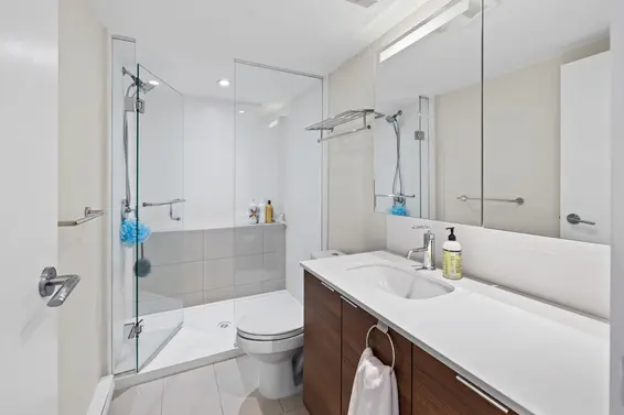 412 1679 Lloyd Avenue, North Vancouver For Sale - image 21