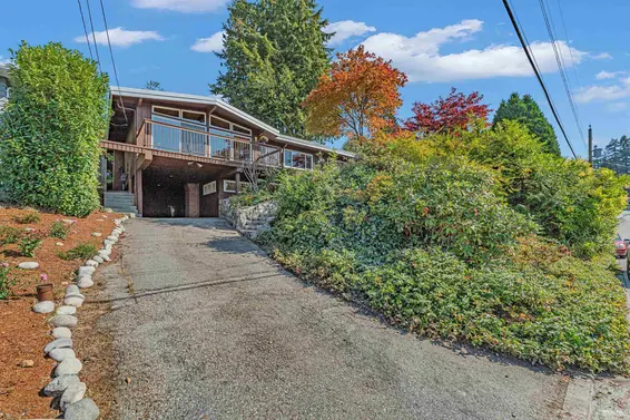 734 Crystal Court, North Vancouver For Sale - image 36